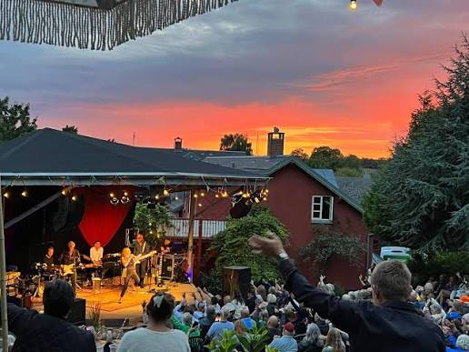 Brundby Rockhotel